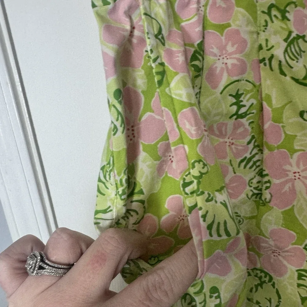 Vintage 90s Lilly Pulitzer green pink Tiger Cloud Size‎ 4 bermuda cotton shorts
